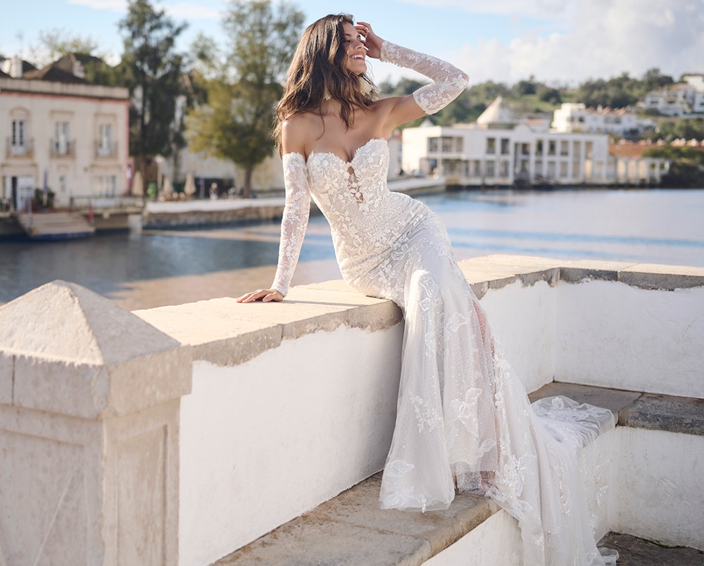 10 Sexy Wedding Dresses For Every Bride
