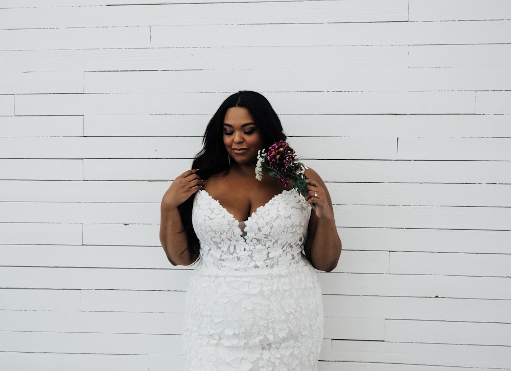 Geometric Patterned Stretch Lace Wedding Dresses – TANYA BRIDAL