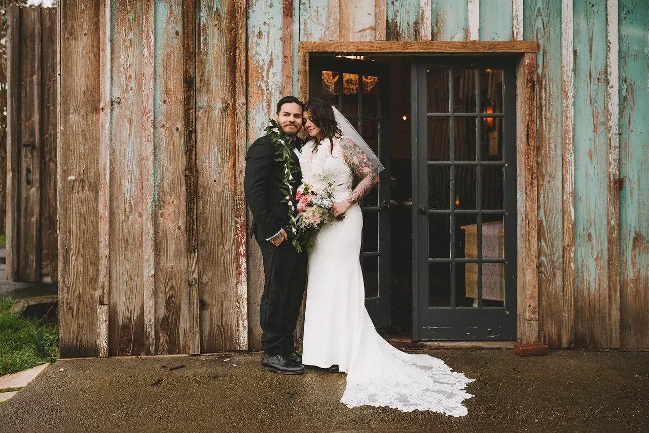 Red Country Wedding Dresses