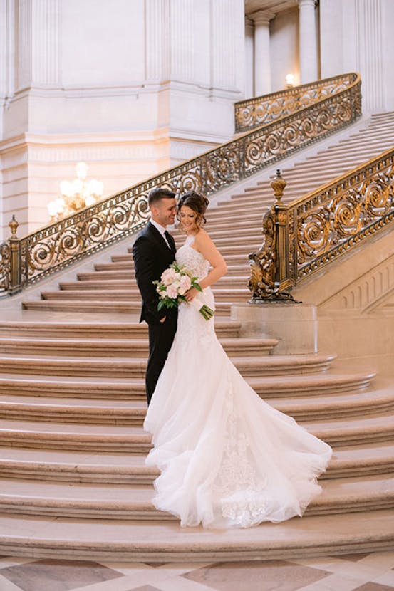 Laced Wedding Dresses - How To Wear A Long Sleeved Wedding Dress In The Laced Wedding Dresses - How To Wear A Long Sleeved Wedding Dress In The