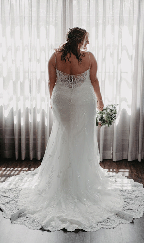 Featured image of post Sheath Wedding Dress Plus Size